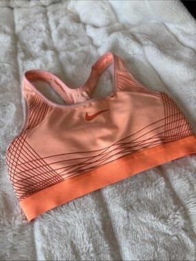 Nike Women’s Peach/Coral Racerback Sports Bra